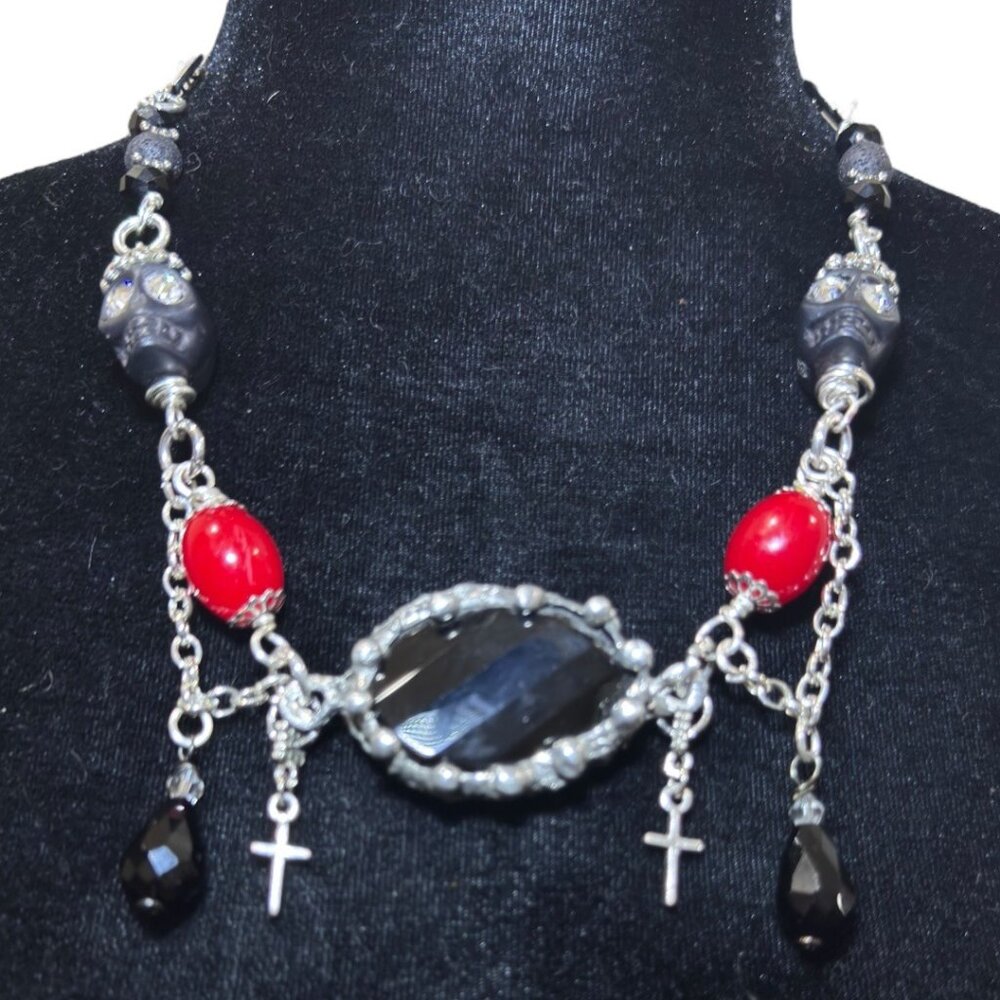 Gothic Black Faceted Onyx Artisan Bezel w. Skulls Crystal & Lava Rocks  Necklace - Picture 5 of 13